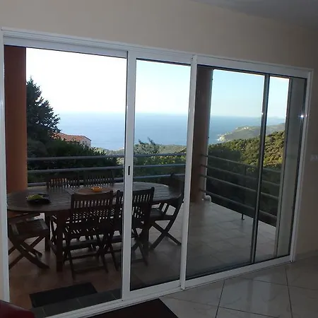 Confina Holiday home