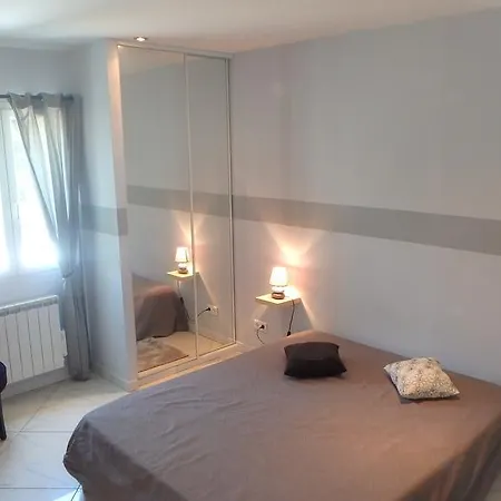 Confina Holiday home *