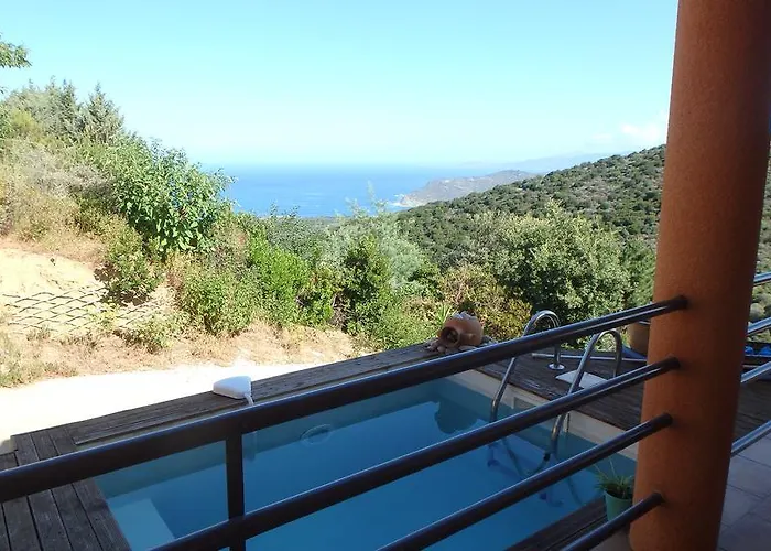Confina Ferienhaus Villanova