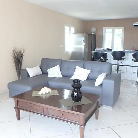 Confina Dom wakacyjny *